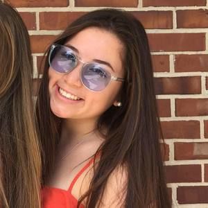 Meet your Posher, Elizabeth